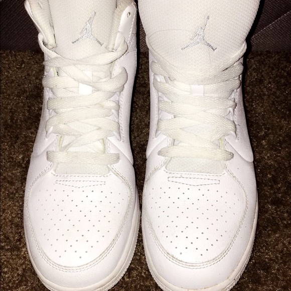 Jordan Shoes - High Top Jordan’s